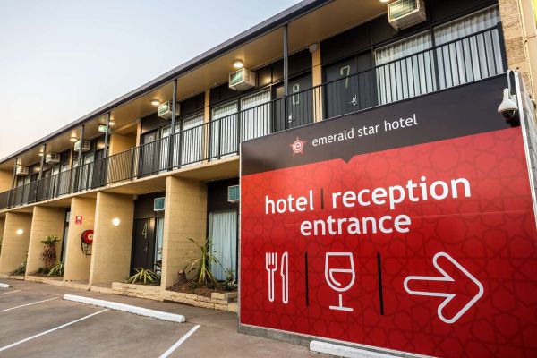 EMERALD STAR HOTEL (Emerald)